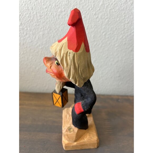 Vintage Henning Norway Wooden Carved Gnome Holding a Lantern 6.5" - Picture 4 of 6